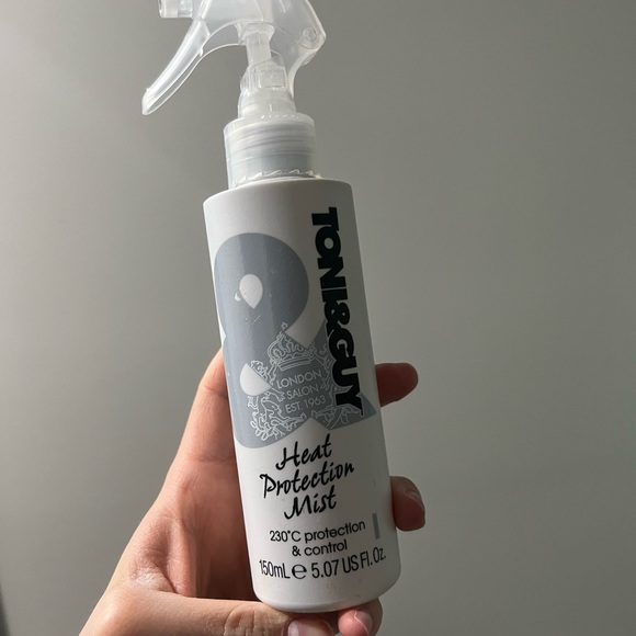Toni&guy heat protection mist - Picture 1 of 2